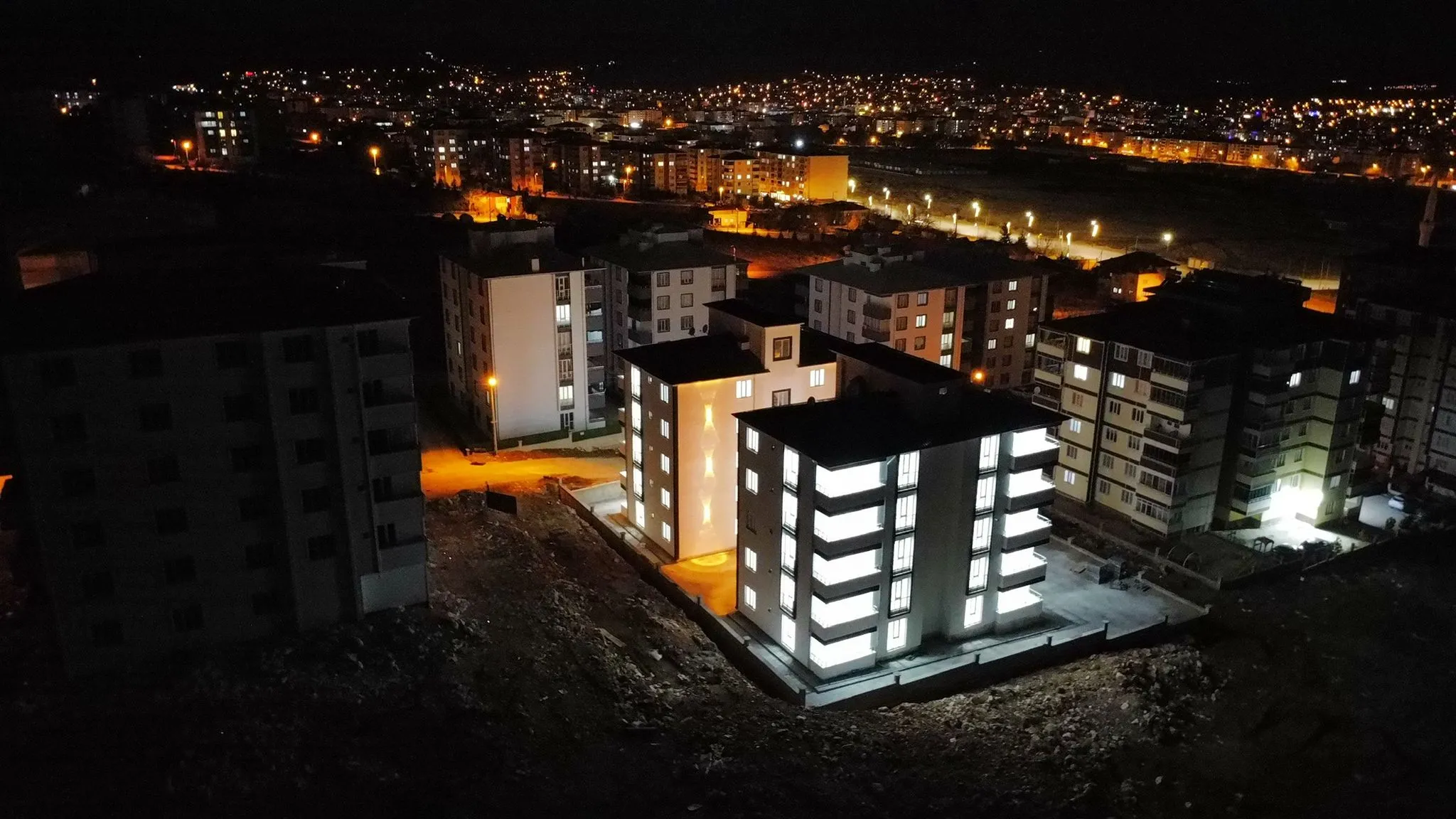 Selimoğlu İnşaat — Gece Görünümü